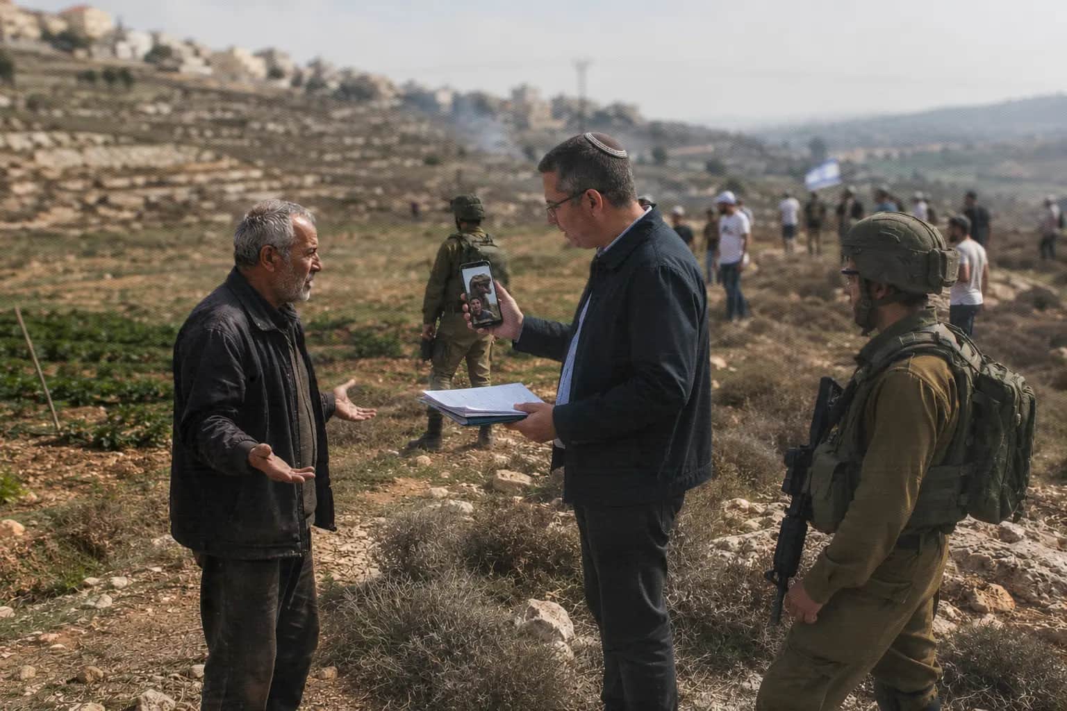 صورة Israel Demands Palestinians Prove Land Ownership with Selfies with Dinosaurs