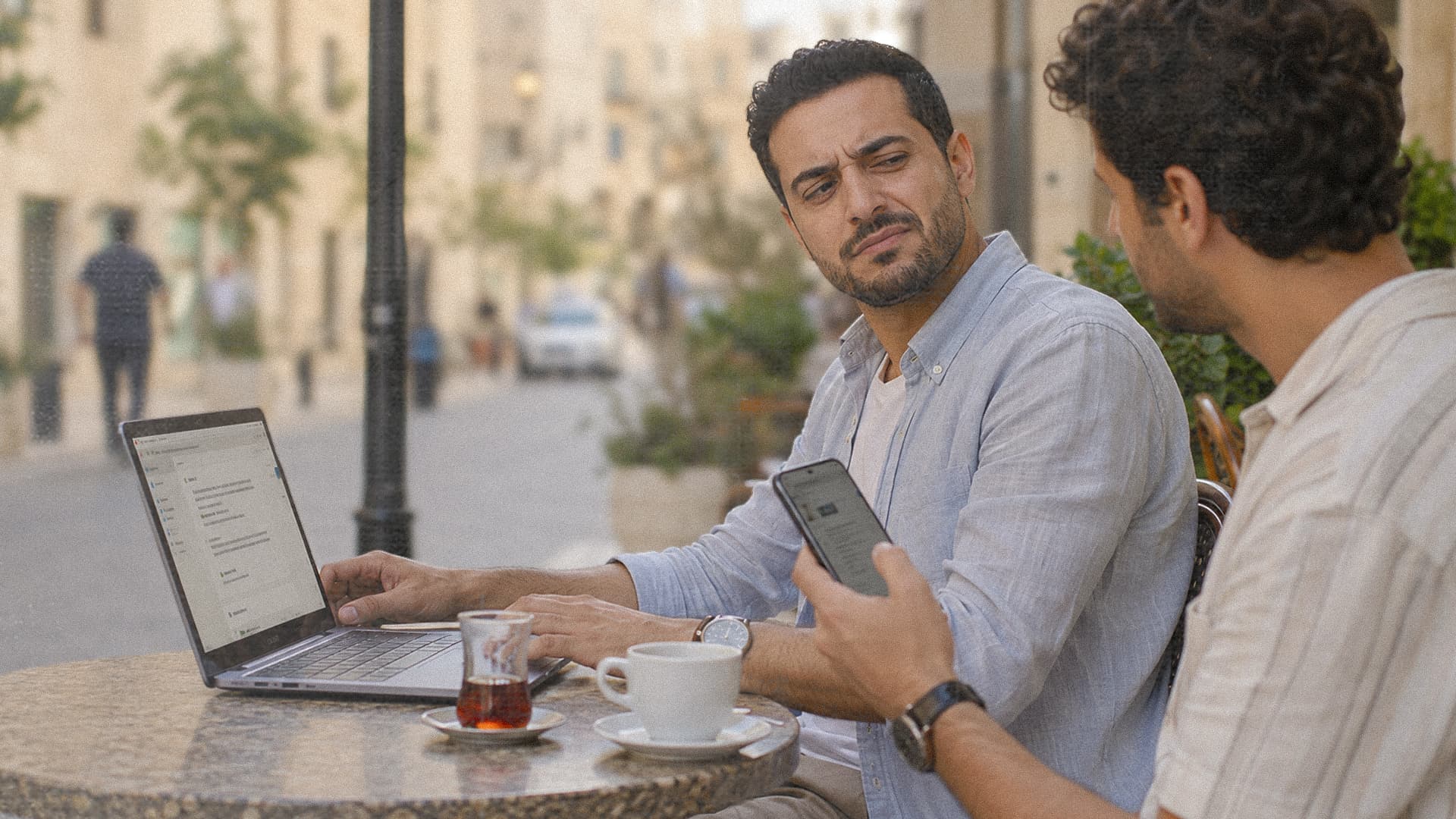  صورة مشترك في كلود يترفع عن الحديث مع مستخدم لتشات جي بي تي